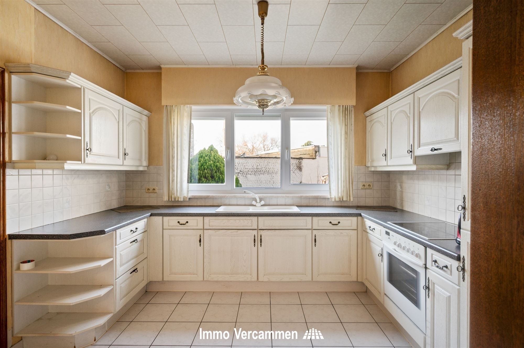 Op te frissen woning te Mechelen-Zuid, nabij het Vrijbroekpark - foto 5