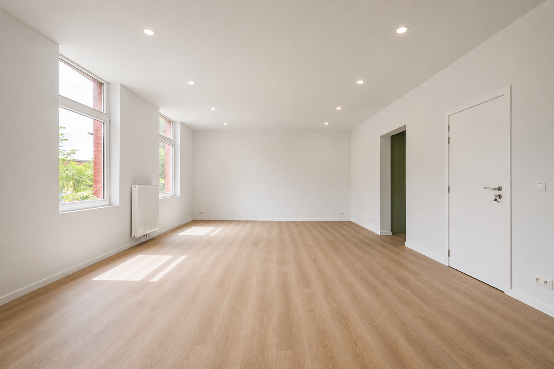 Volledig gerenoveerd appartement op toplocatie in Ekeren! - foto 5
