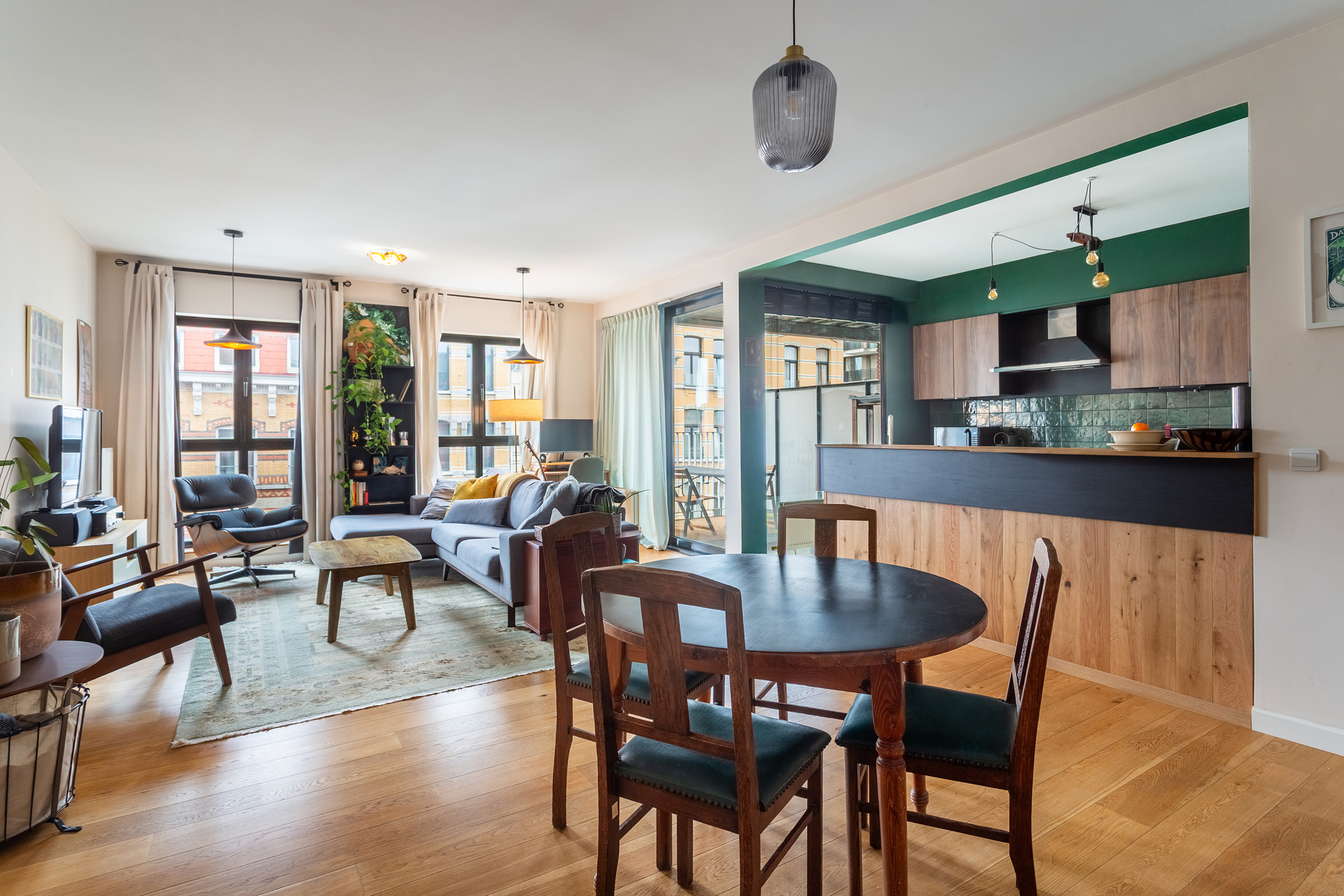 2-slaapkamerappartement met terras op ’t Eilandje - foto 1