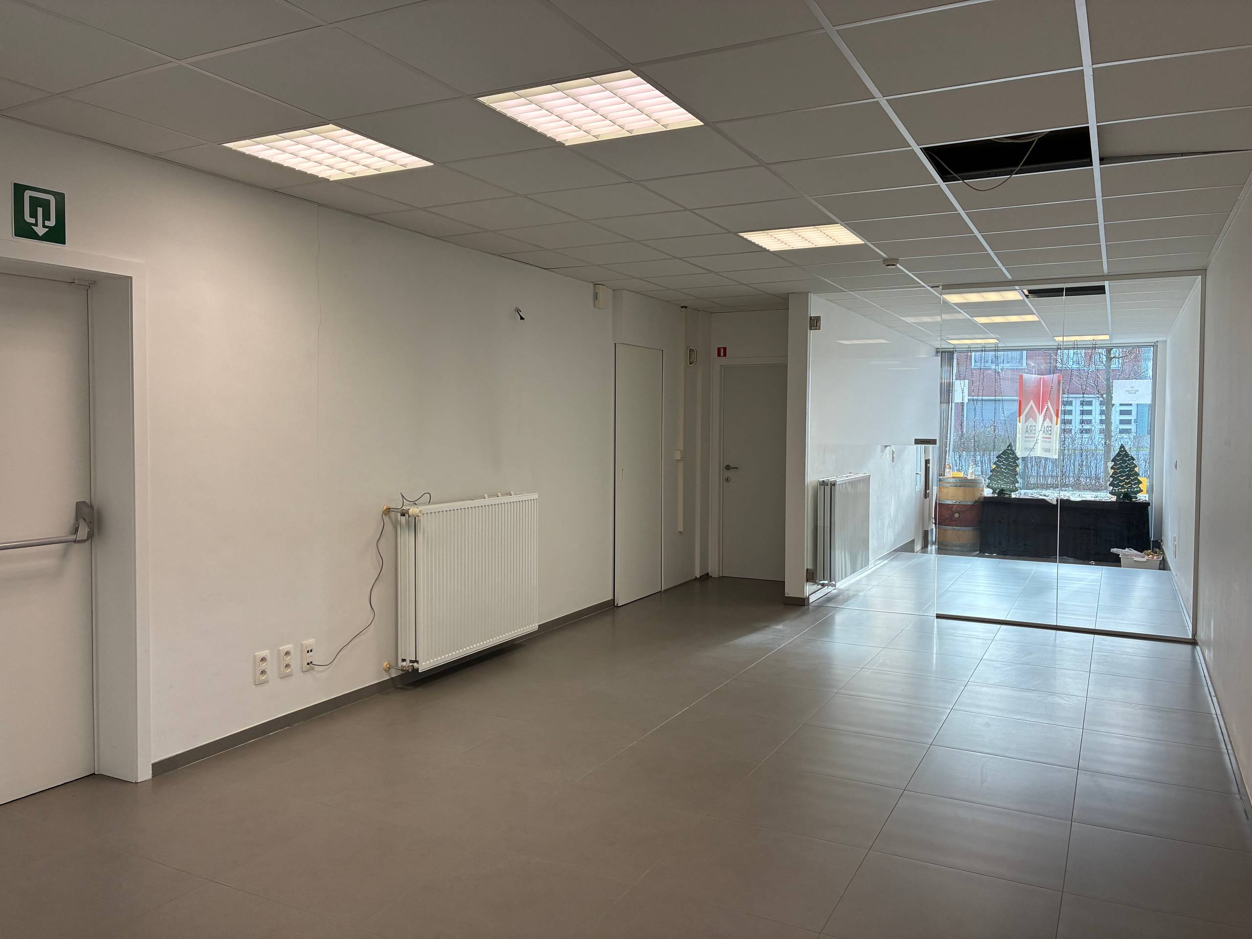 Handelsruimte te huur op toplocatie in Kruisem - foto 4