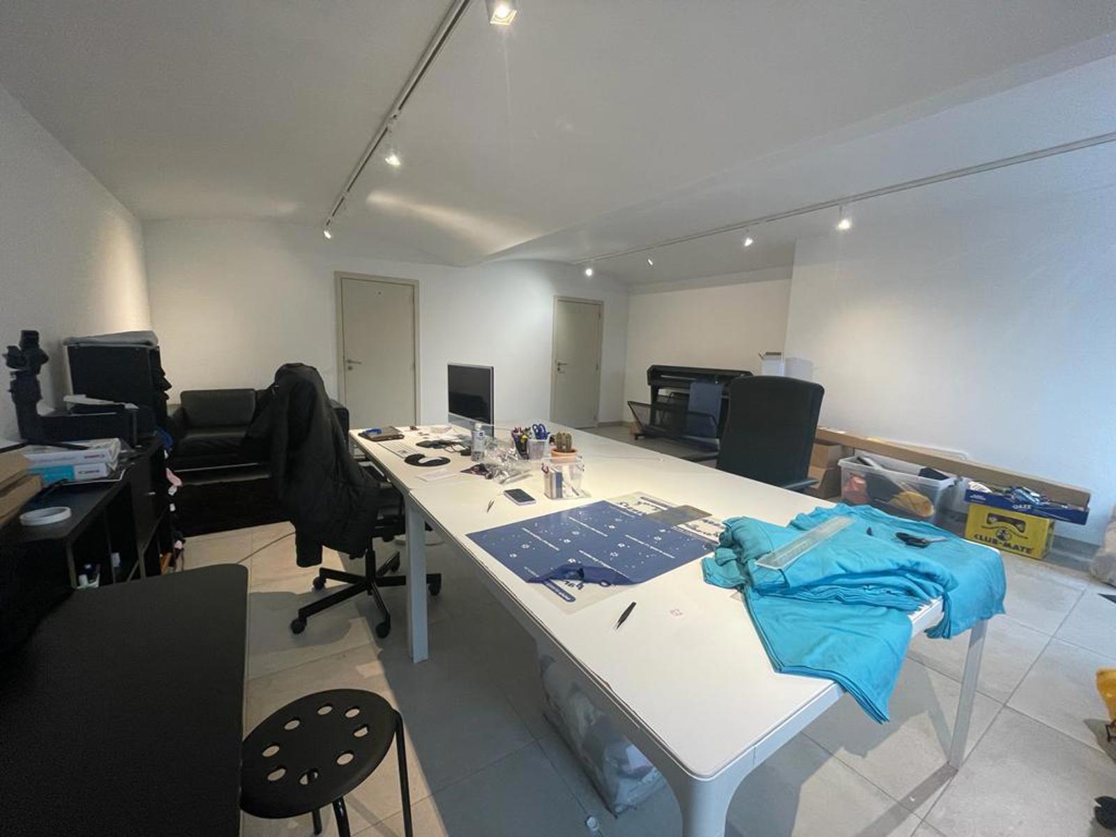 Commercial for rent in Tubize - photo 4