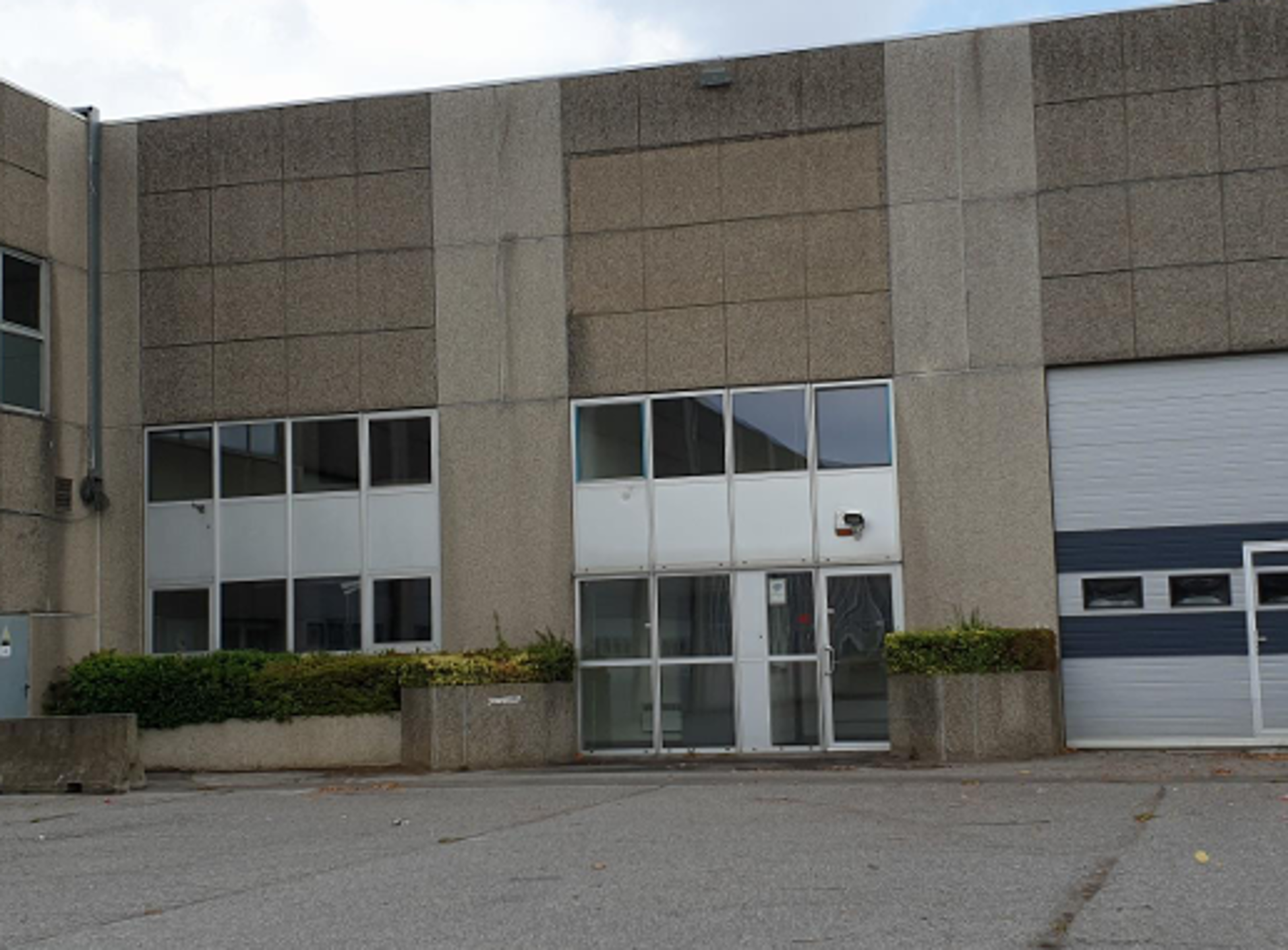 Commercial à louer à Charleroi - photo 1