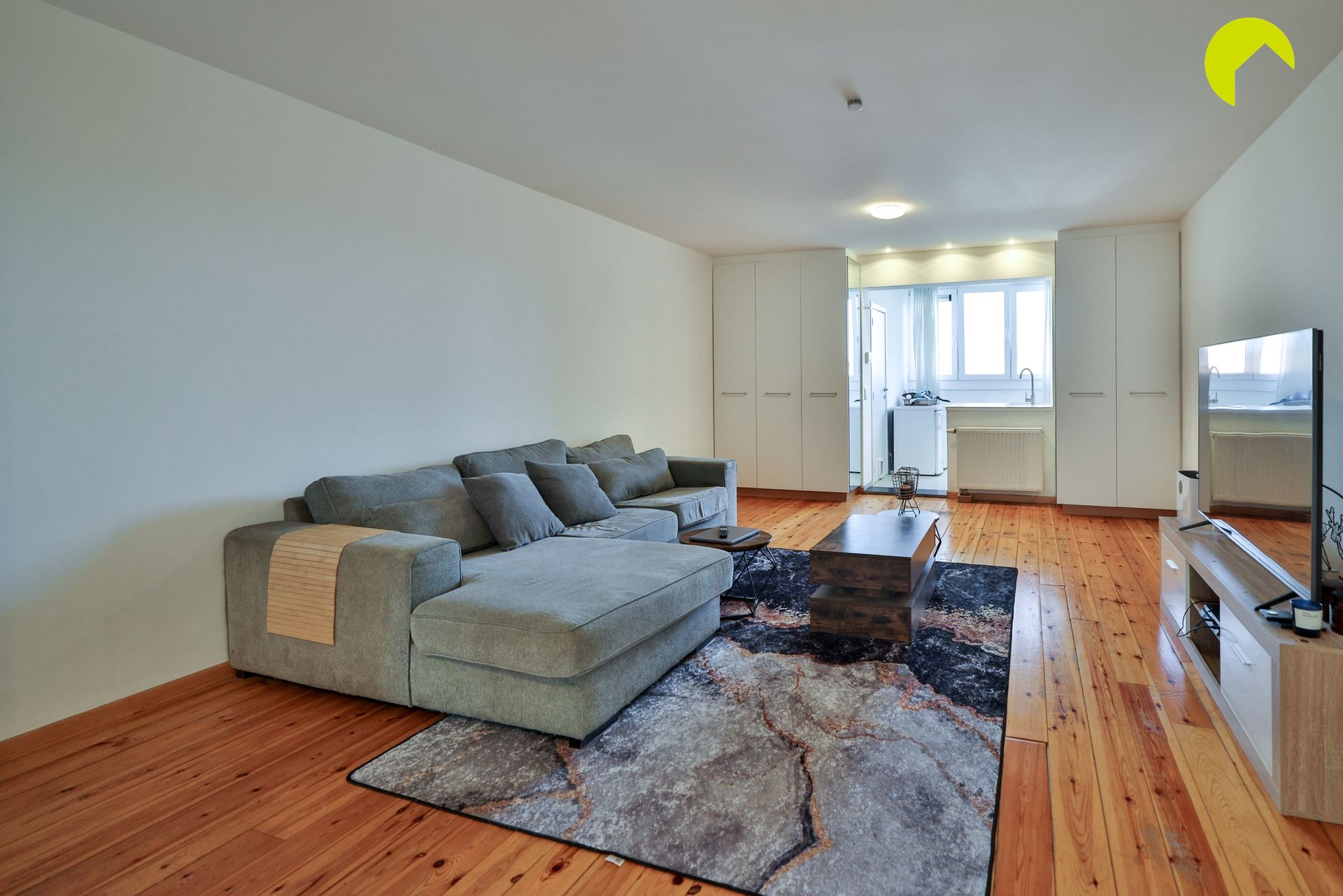 Appartement met veel lichtinval te koop - foto 3