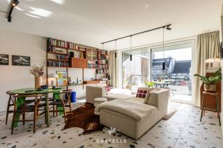 Droomt u van een recent appartement met veel licht, een ruim terras en een rustige ligging aan het water? Dan is dit nieuwbouwappartement in...