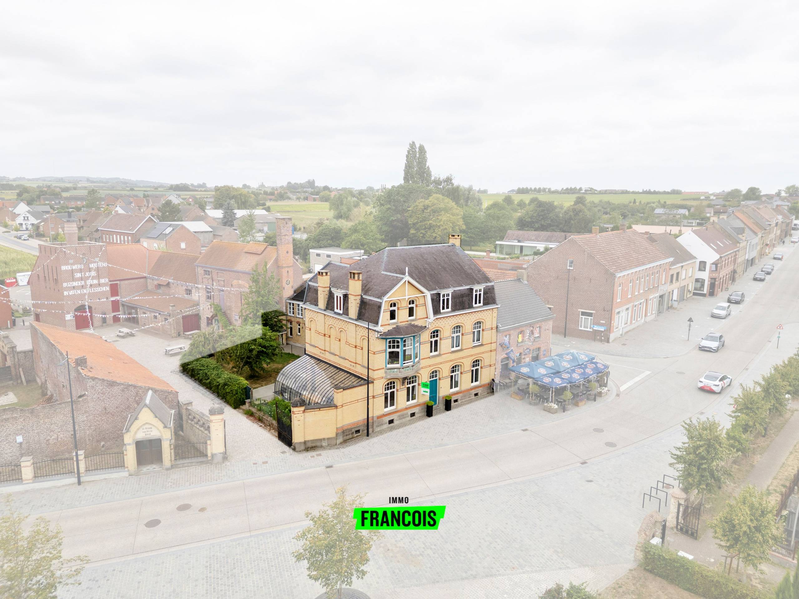 Exclusieve herenwoning in Reningelst! - foto 1