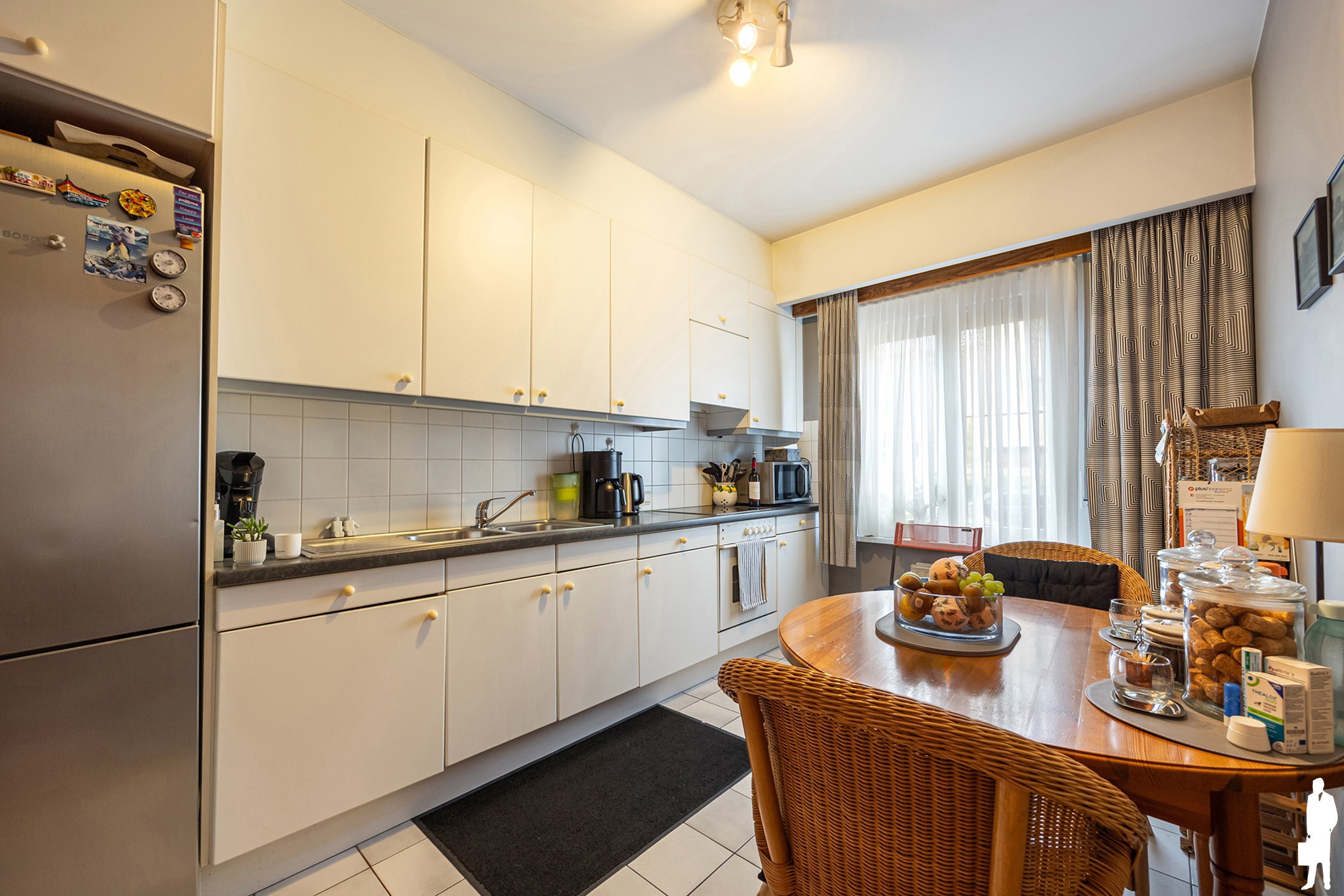 Gelijkvloers appartement met 3 slpk, tuin, en garage - foto 5