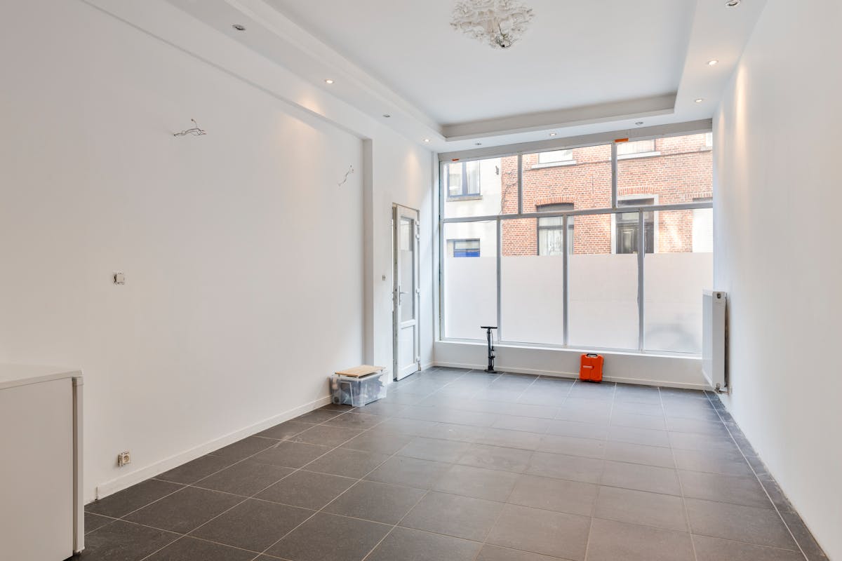 Woning met handelszaak te koop in Mechelen. - foto 2