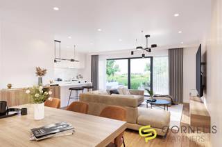 <div>Nog twee woningen beschikbaar!<br /><br />In het charmante Moerbeke, een deelgemeente van Geraardsbergen, worden momenteel drie prachtige nieuwbouwwoningen gerealiseerd. U krijgt volledige vrijheid in de keuze van materialen, van de ruwbouw tot de afwerking. Bovendien kunt u ervoor kiezen om de woning casco aan te kopen en bepaalde afwerkingswerken zelf uit te voeren. Alles is bespreekbaar met de projectleider.<br /><br />De indeling van de woning is als volgt: op het gelijkvloers vindt u een ruime inkomhal, een toilet, een berging en een lichte woonkamer met aangrenzende eetplaats en een open keuken met uitzicht op de prachtige tuin. Op de bovenverdieping bevindt zich een nachthal, drie slaapkamers en een volledig ingerichte badkamer. Bovendien is er een zolder aanwezig, wat extra mogelijkheden biedt.<br /><br />De ligging van deze woningen heeft vele voordelen, met winkels, slagers, bakkers, het treinstation en een bushalte allemaal in de directe omgeving. De woningen worden gebouwd en afgewerkt volgens de verplichte normen, en u heeft de vrijheid om uw eigen materialen te kiezen. Houd er rekening mee dat de vermelde prijzen exclusief BTW zijn.<br /><br />HALFOPEN  395.646€ instapklaar, grond + RR, nieuwbouw inclusief BTW.<br /><br />Als u meer informatie wenst of een afspraak wilt maken, aarzel dan niet om contact op te nemen met Patrick op het nummer 0470858575.</div>