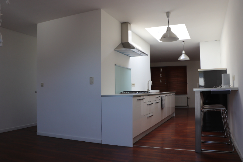 Gezellige instapklare woning met 2 SLK, binnentuin en garage - foto 4
