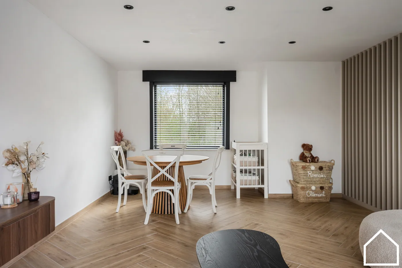 WONING MET 2 SLPKRS (MOGELIJKHEID TOT 3 SLPKRS), TUIN EN GARAGE IN MENEN - foto 4