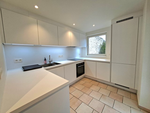 Maison à louer à Bruges avec 5 chambres - photo 4