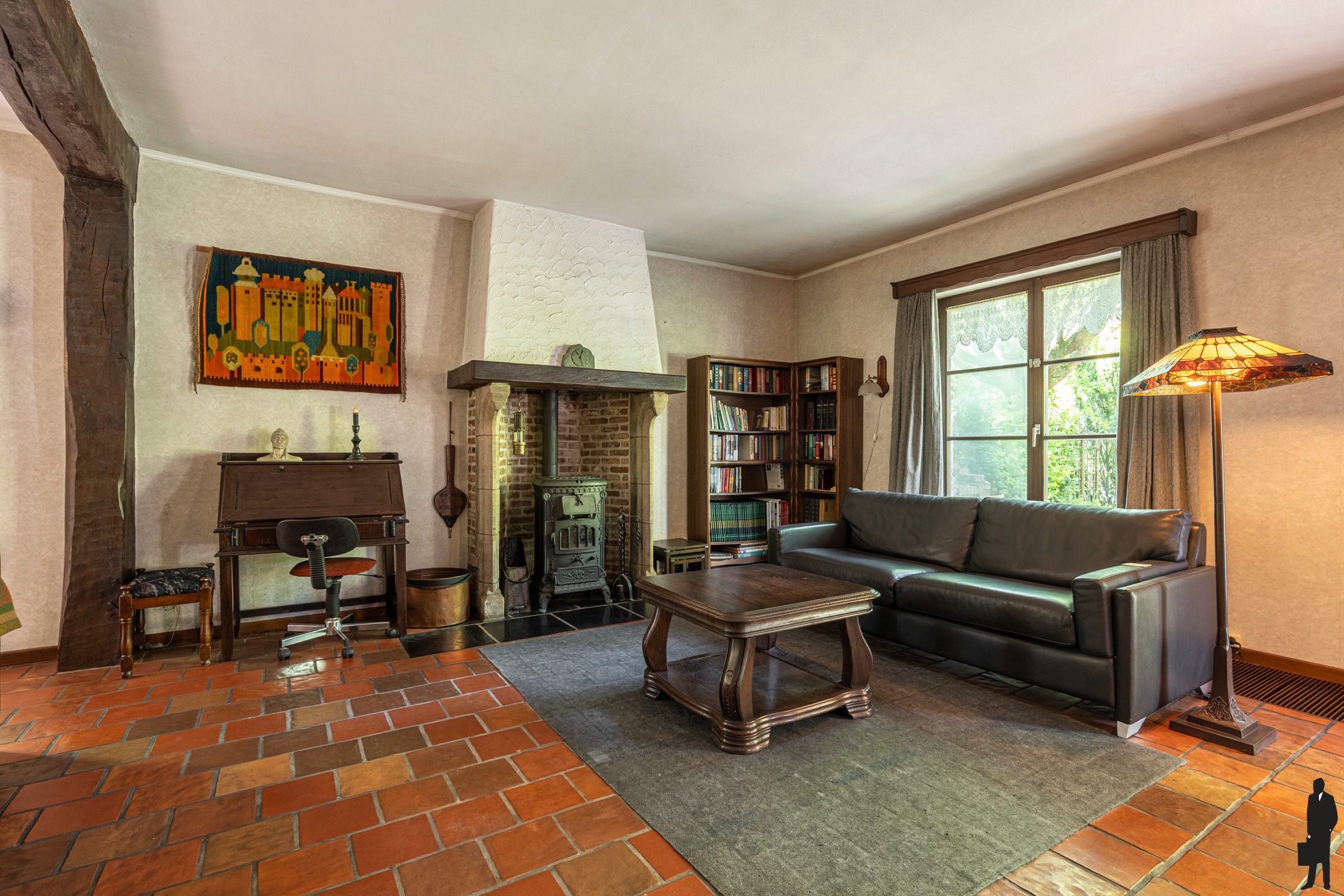 Te renoveren woning met 6 slpk. op 2.581 m² - foto 4