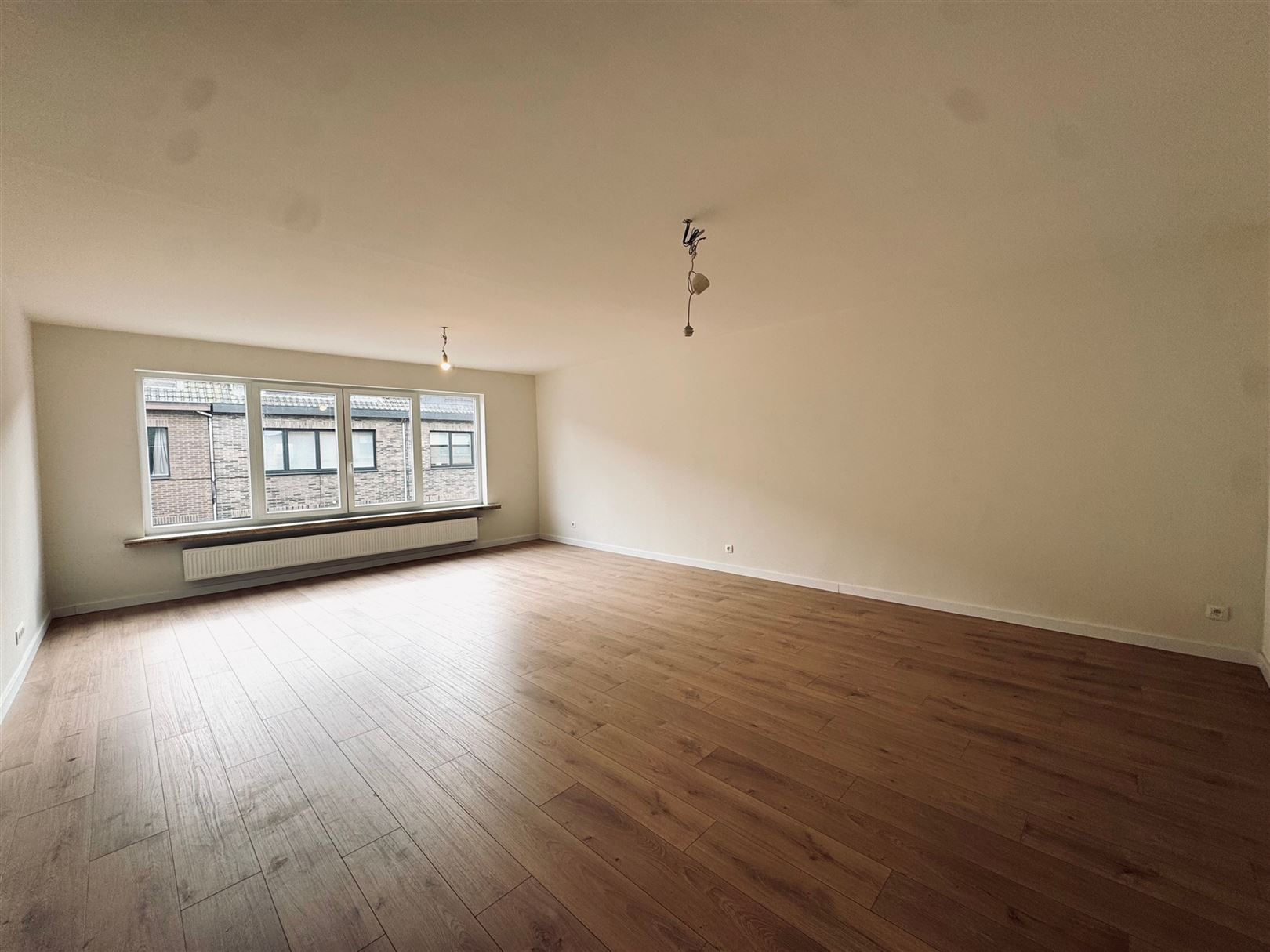 Gerenoveerd appartement te Nieuwkerken-Waas - foto 3
