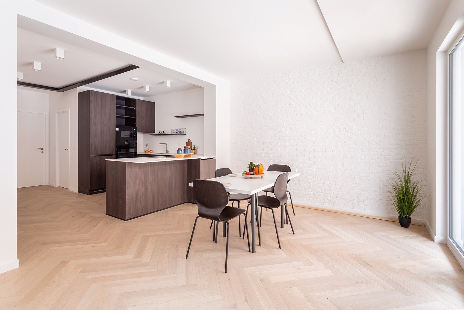 Luxueuze renovatie met tuin op toploctie - foto 1