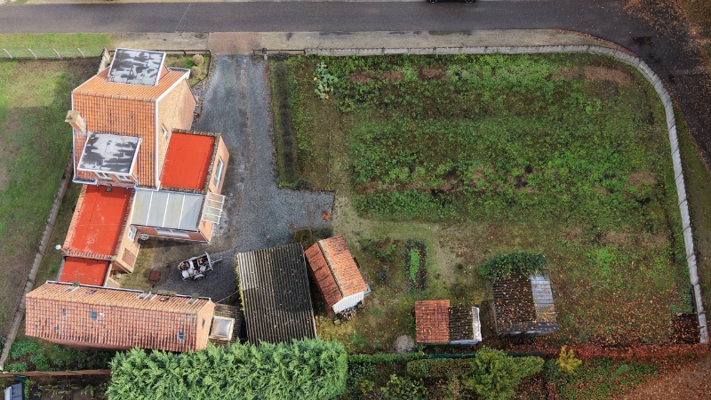 Te renoveren woning van 133m² op 14 are - foto 4