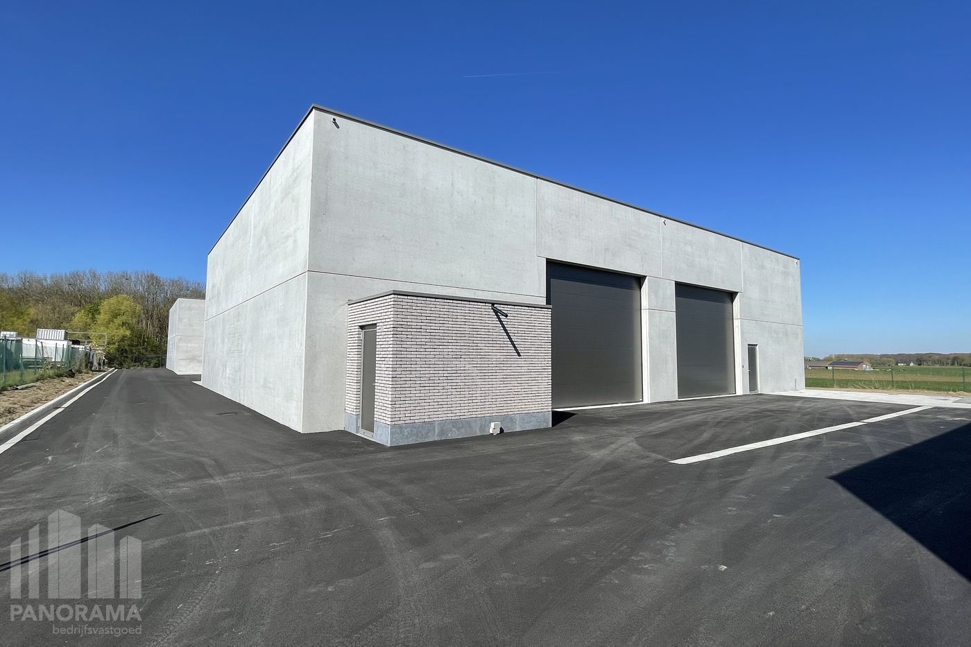 Nieuwbouw KMO-unit van 326 m² te koop! - foto 4