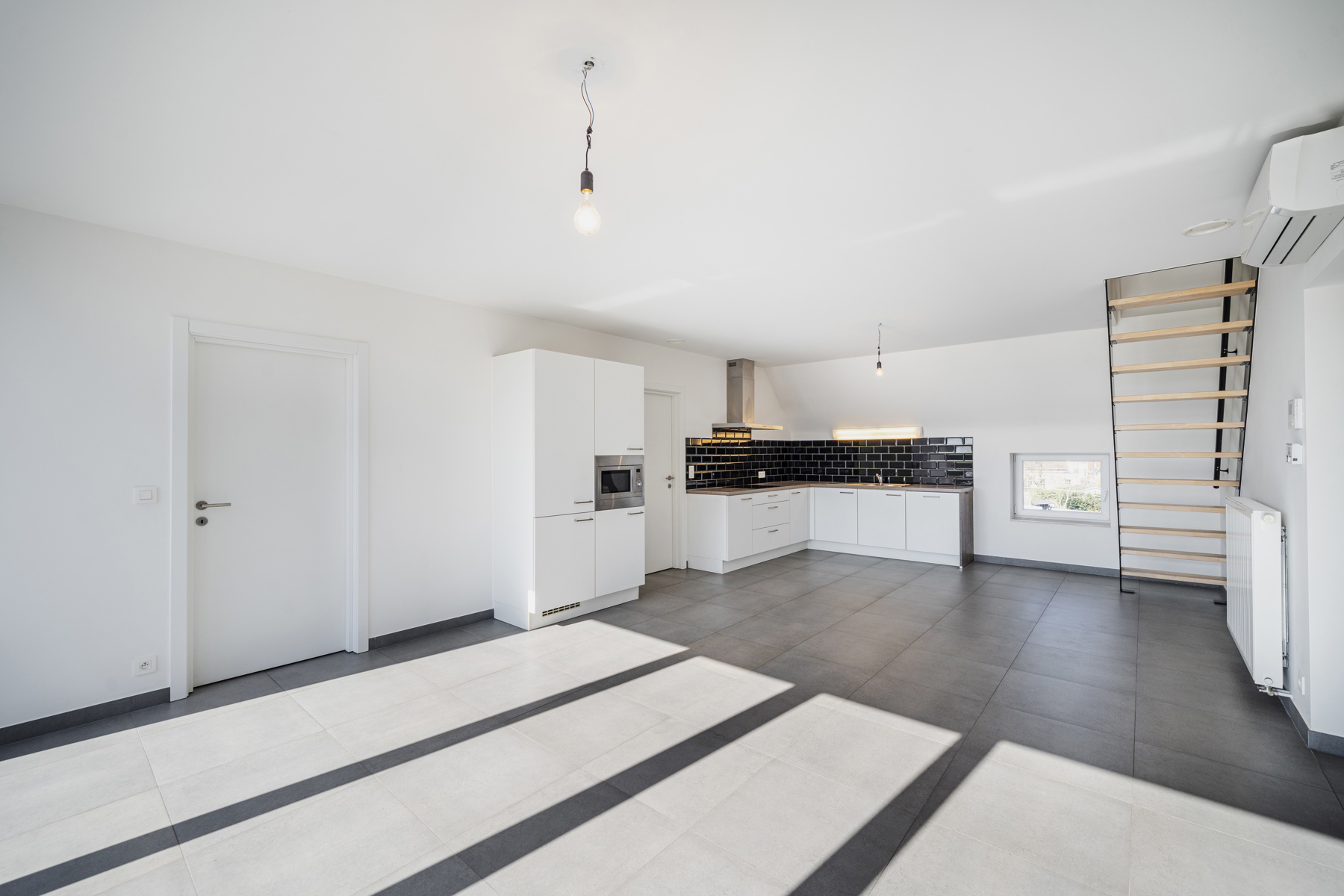 3-slpk appartement van 117m², terras 32m², 3 parkeerplaatsen - foto 5