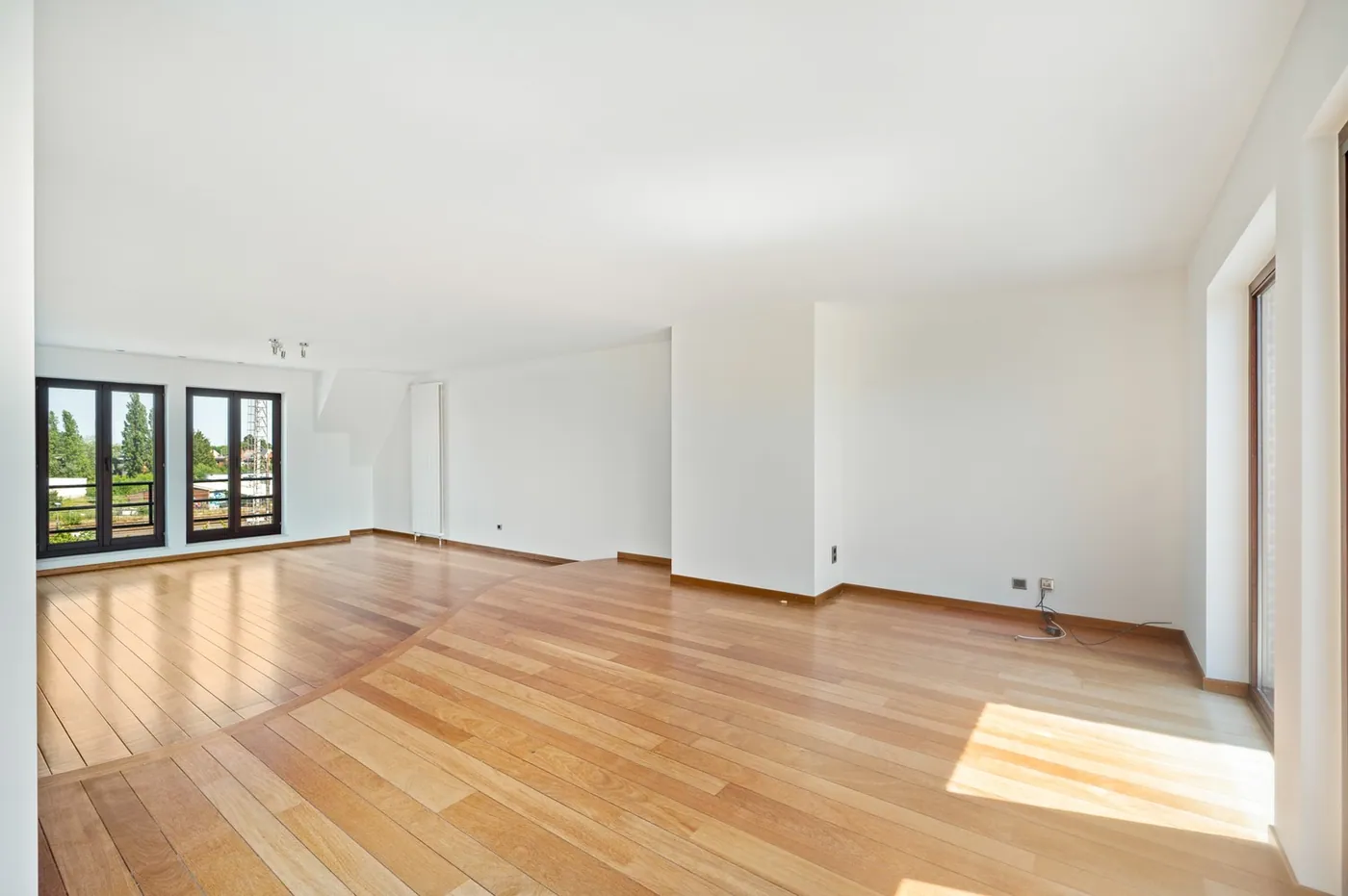 Triplex penthouse met 2 slaapkamers, ruim zonneterras en garagebox te Lier - foto 5