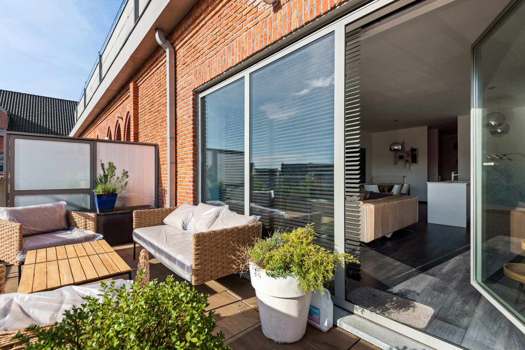 Uitzonderlijke duplex in herbestemde kerk met 4 slaapkamers en terras - foto 5