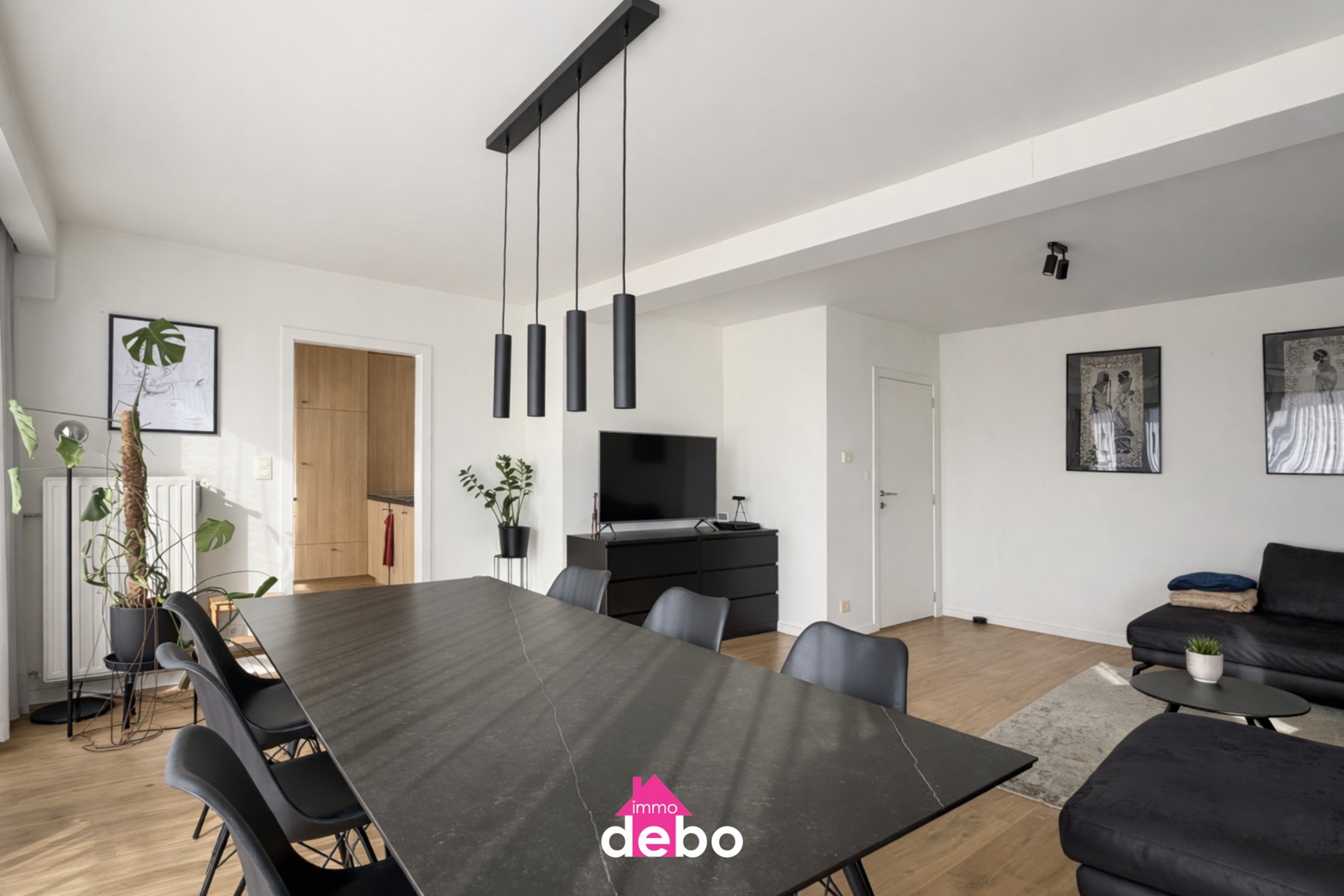 Modern appartement in Harelbeke nabij de Leie en het centrum met ruim terras - foto 4