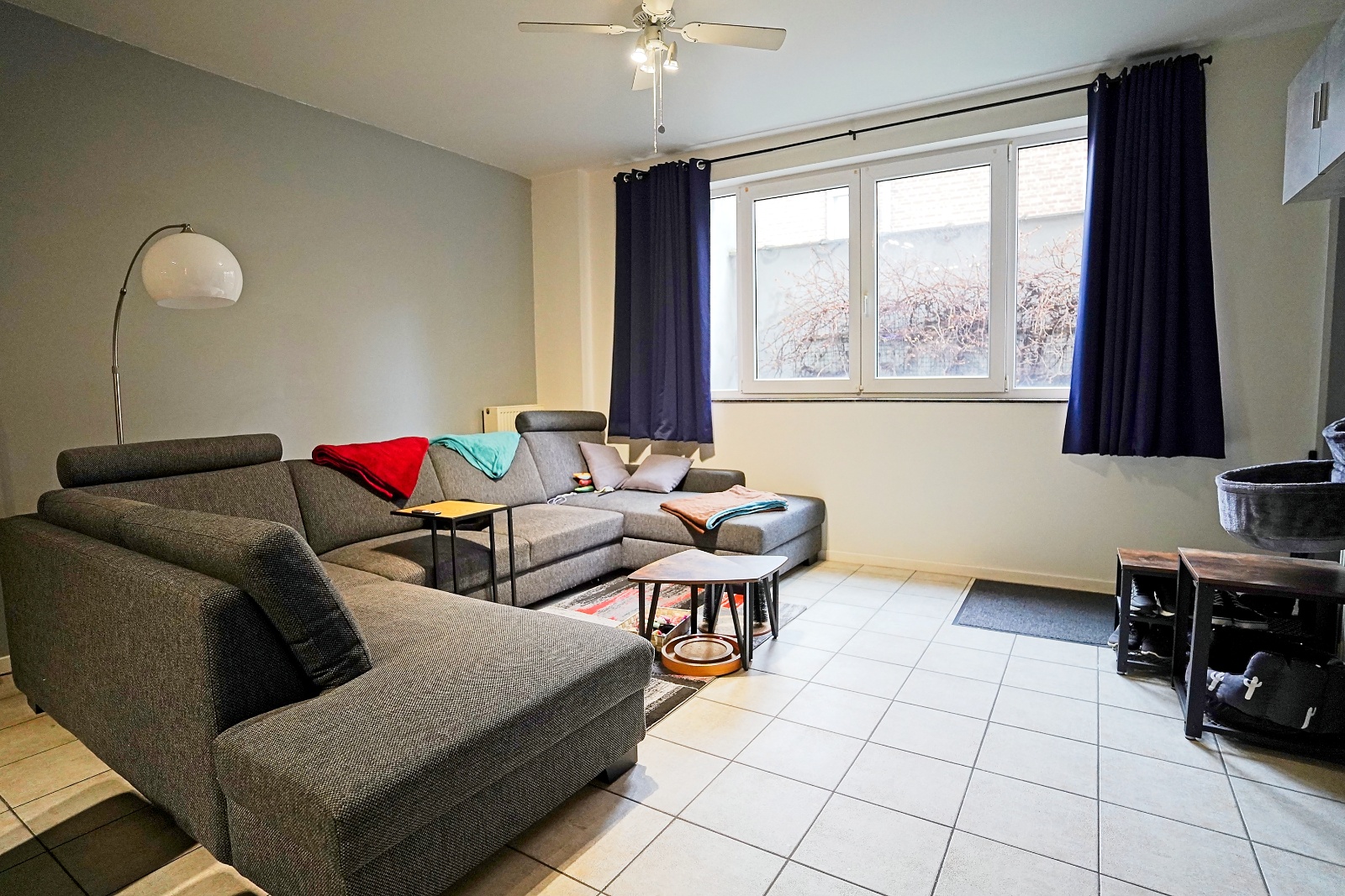 Ruim gelijkvloers appartement met 2 slaapkamers te Niel - foto 3