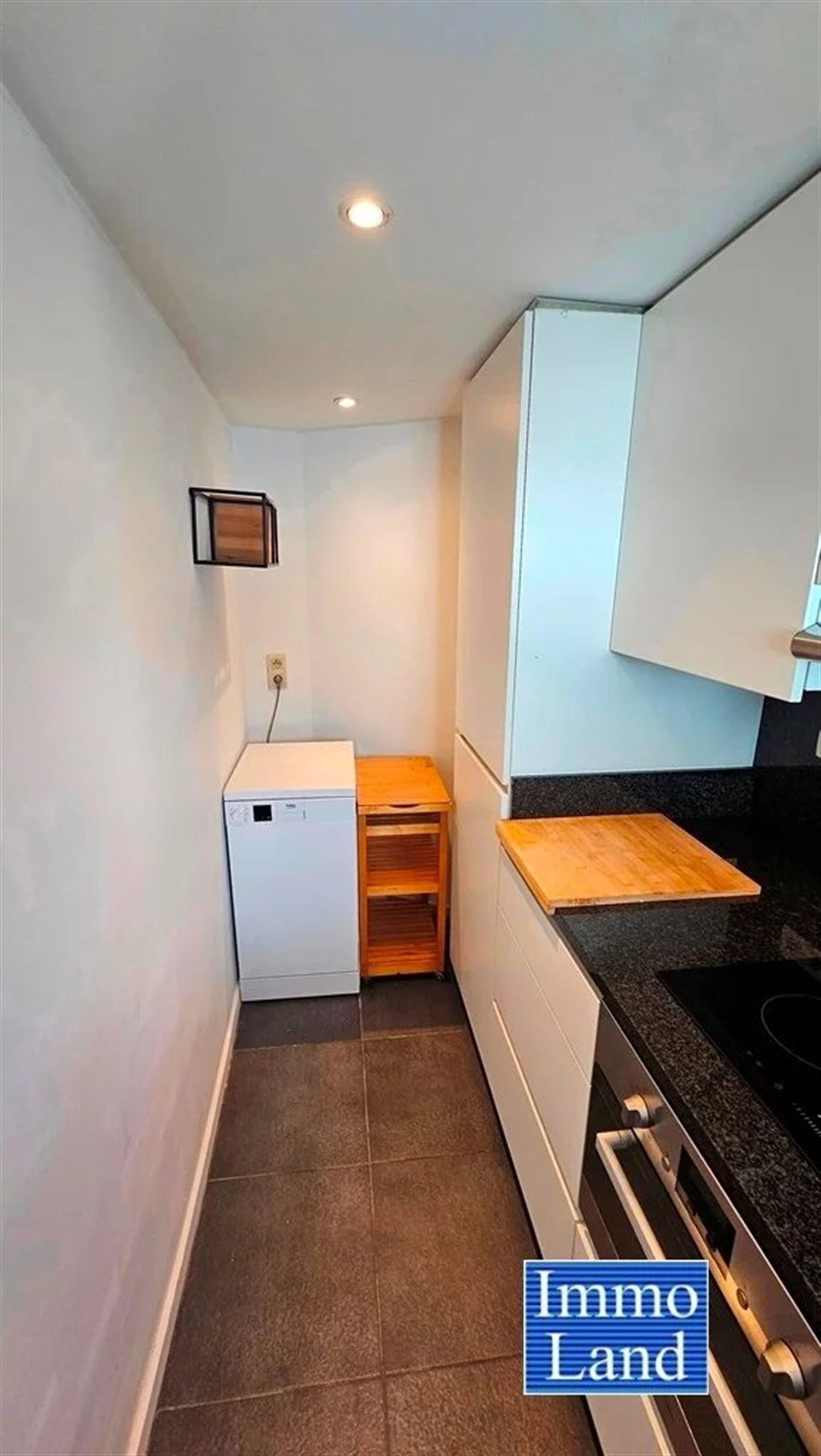 Te koop: Modern en volledig gerenoveerd appartement in het centrum van Hasselt. - foto 3