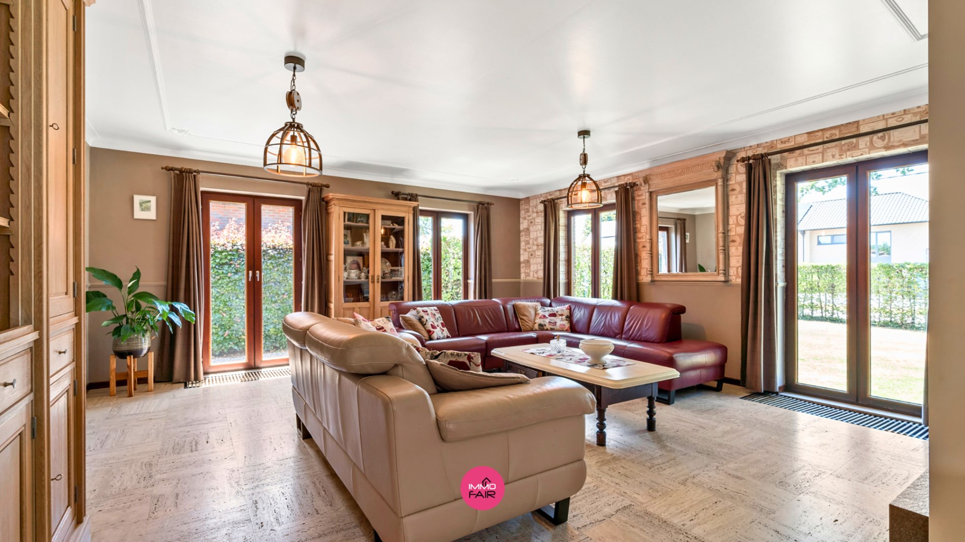 Ruime, charmante woning op een absolute toplocatie te Zutendaal - foto 2