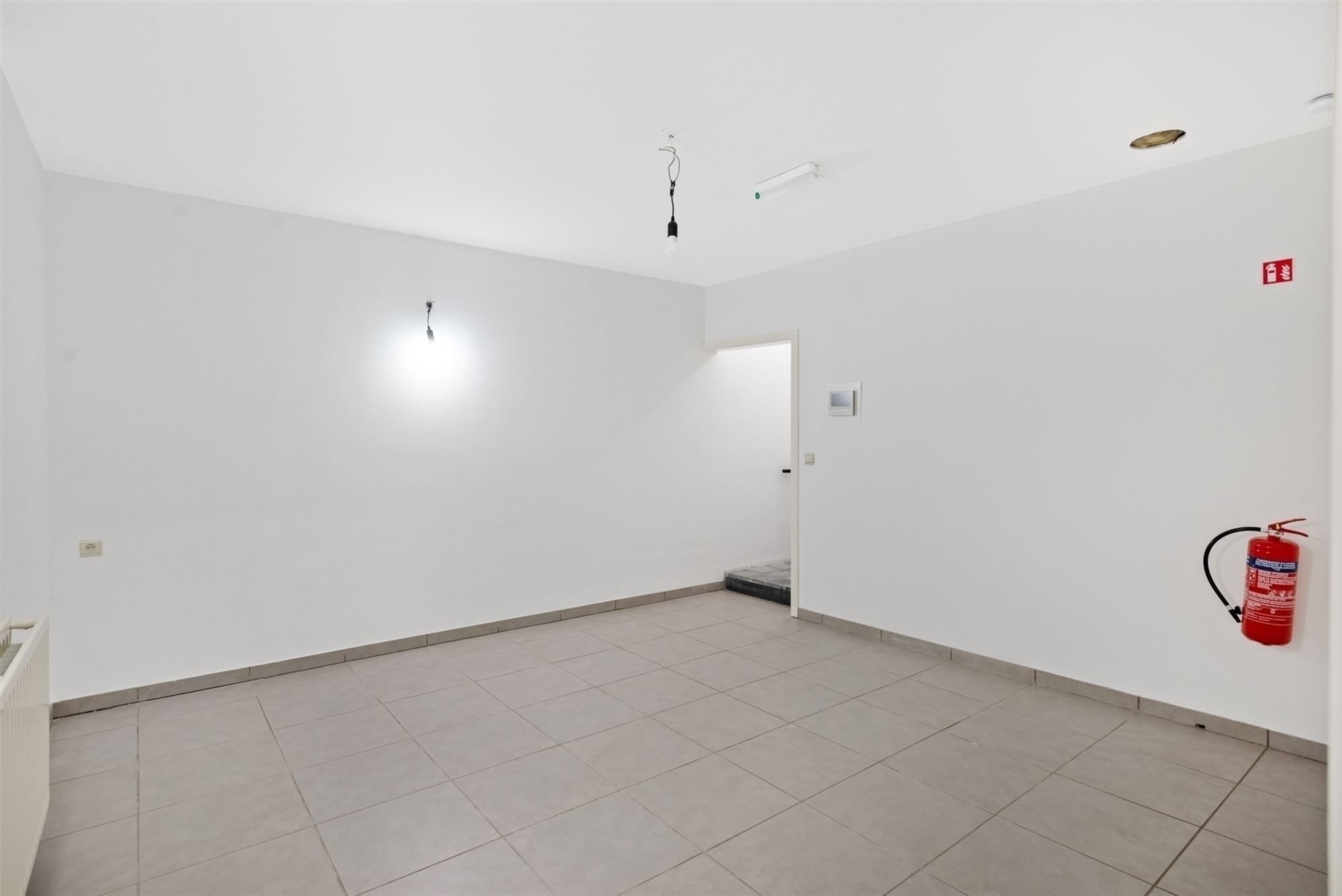 Bedrijfsvastgoed - photo 5