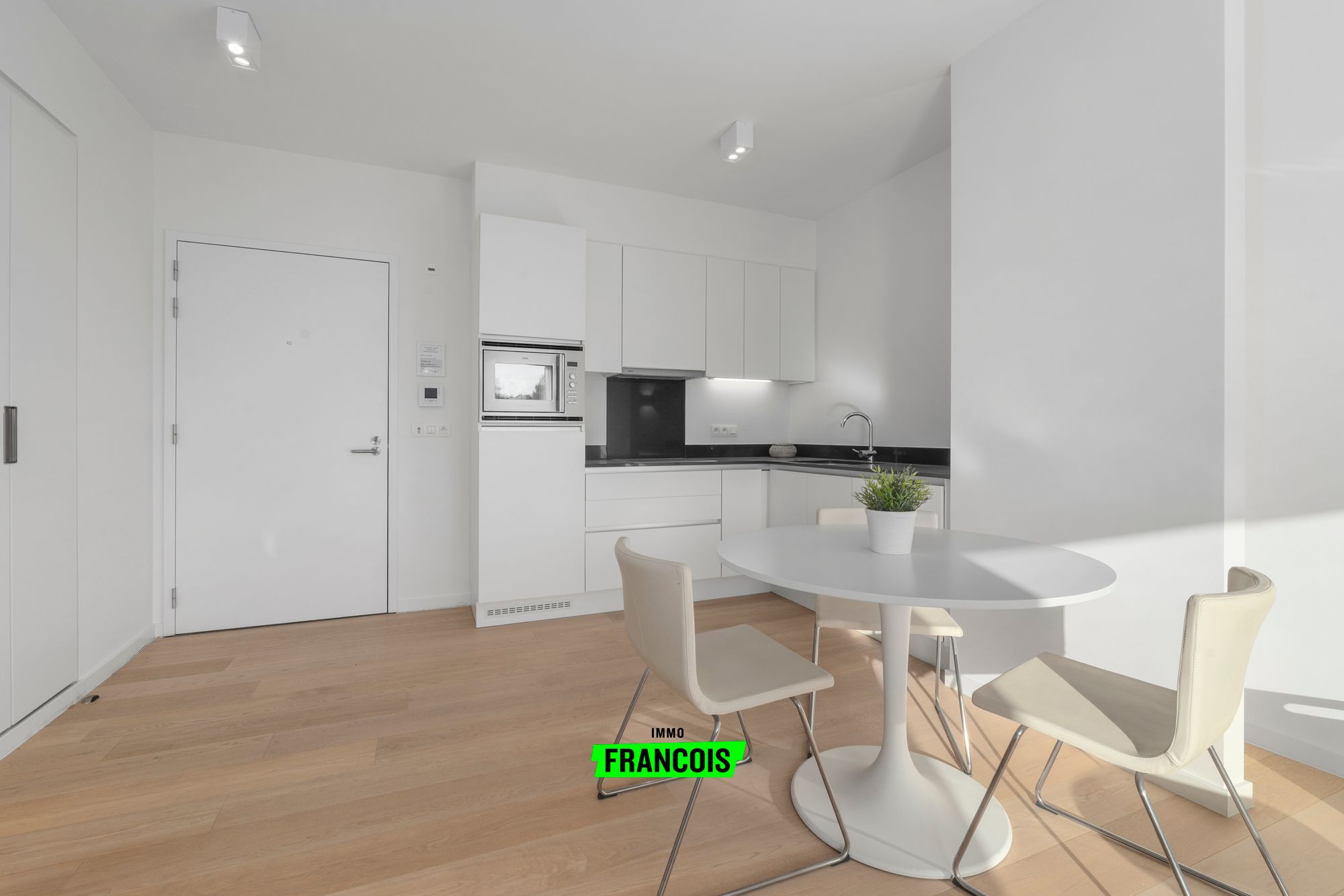 Luxueuze assistentiewoning in De Haan: een groene oase vlak bij zee - foto 3