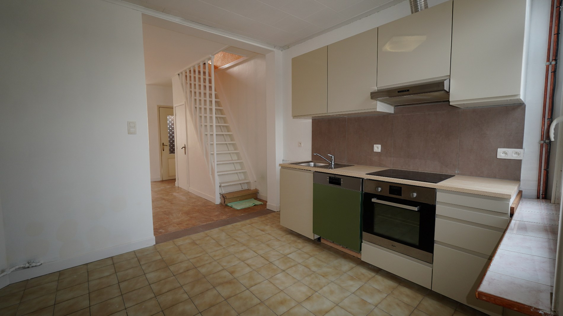 Rijwoning in Lokeren met 2 slaapkamers - foto 3