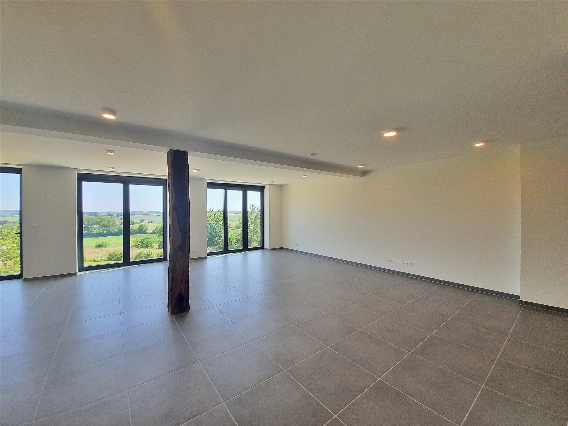 Nieuwbouw woning met 3 slaapkamers en tuin op toplocatie - foto 5