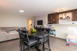 <p><span>HOBOKEN | RESIDENCE MAXIMUS | READY-TO-MOVE-IN APARTMENT WITH TWO BEDROOMS LARGE TERRACE AND CAR PARKING LOCATED ON THE FOURTH FLOOR OF A WELL-KEPT BUILDING WITH ELEVATOR |</span></p><p><span>EPC A | YEAR OF CONSTRUCTION 2009</span></p><p><span>Layout as follows: entrance hall - toilet - bathroom with walk-in shower and washbasin cabinet - laundry room with central heating boiler - living room with open installed kitchen - large terrace - 2 bedrooms.</span></p><p><span>Car parking space in the basement accessible by elevator.</span></p><p><span>The apartment is currently rented at 750€/month.</span></p><p><span>Monthly costs are 130€ per month (syndic, block policy, maintenance and minuterie) heating, electricity and water individually.</span></p><p><span>Ideal starter apartment and ideal to rent out.</span></p><p><span>The apartment is very conveniently located near stores, schools, public transport and near all major approach roads.</span></p>