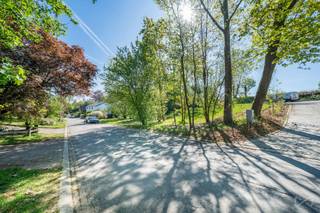 Bouwgrond van ±16 are in een gegeerde omgeving – Céroux-MoustyGelegen in het hart van een prachtige residentiële verkaveling in Céroux-Mousty, biedt...