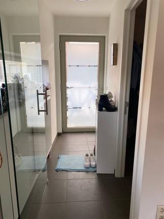 Gezellig appartement op de 1e verdieping in het centrum van Betekom Dit zeer goed onderhouden appartement combineert een knusse sfeer met een...