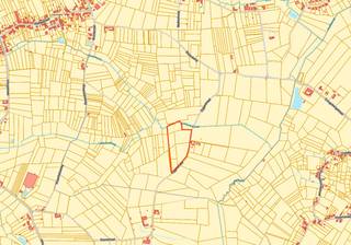 Perceel akkerland te koop te Waarbeke.<br />Totale oppervlakte 4 ha 27 are 05 ca.<br />Rechts volledig langs straat (Eggestraat) gelegen.<br />Boven palend aan beek.<br />Verpacht sinds 1 april 2020 , dus opzegbaar door landbouwer in hoofdberoep, waarbij vrij kan zijn tegen 1 april 2029.<br />