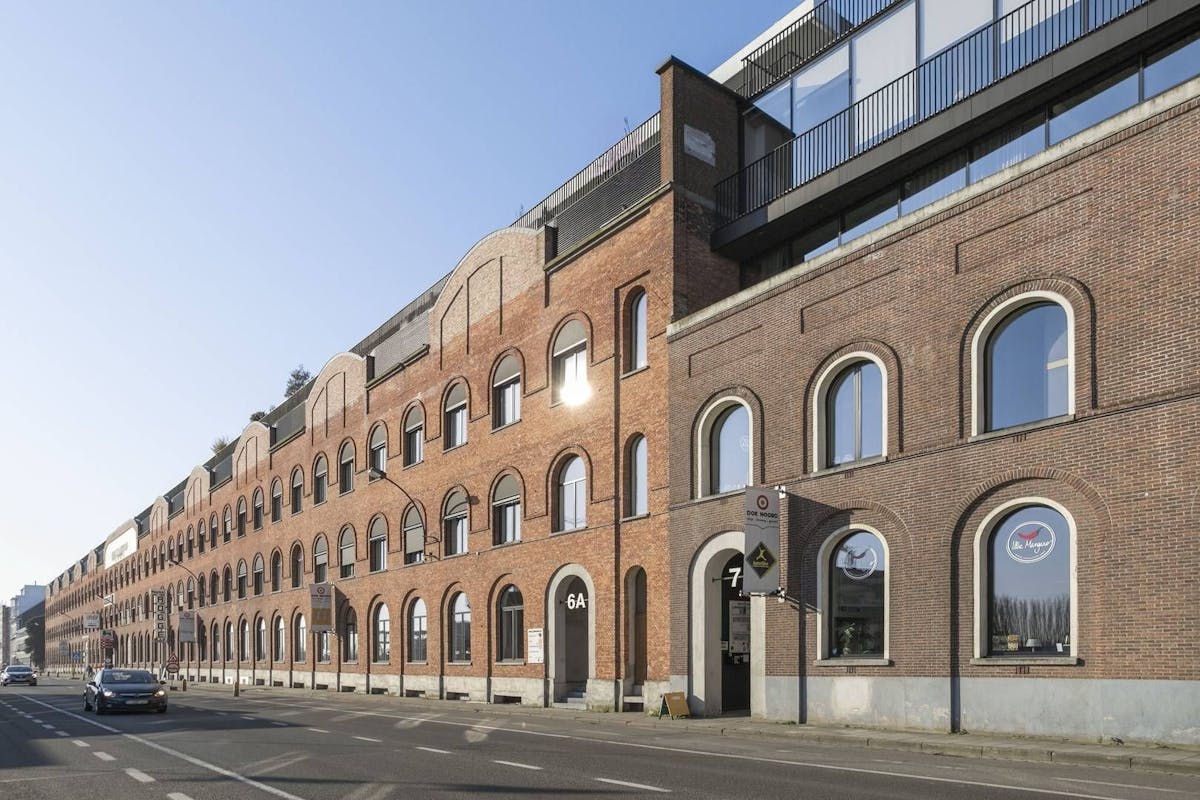 Bijzonder appartement te huur met groot terras te Gent - foto 1