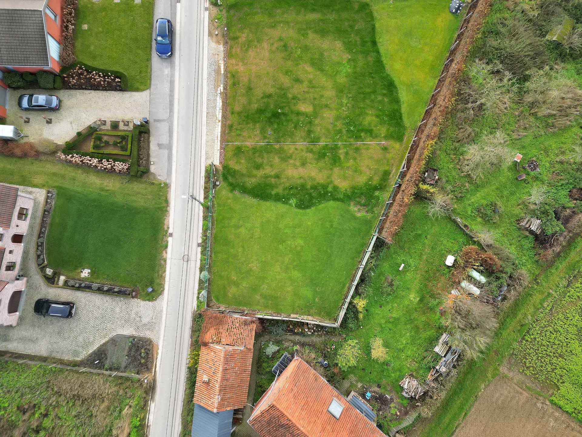 Perceel grond voor open bebouwing op 3a 67ca - foto 5