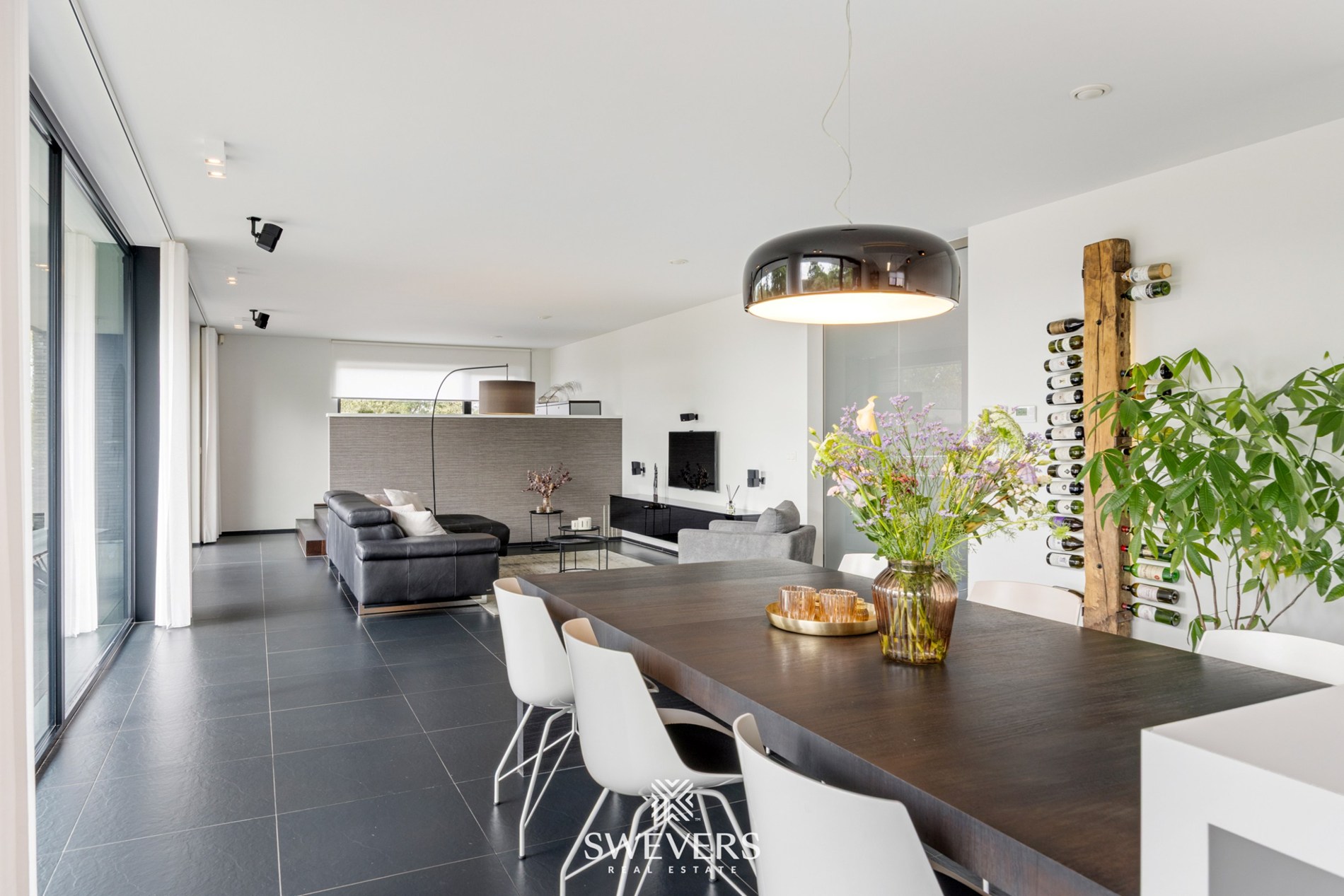 Prachtige architectenwoning ( vergund als 2 eengezinswoningen) met uitbreidingsmogelijkheden op 36 are 65 ca . - foto 5