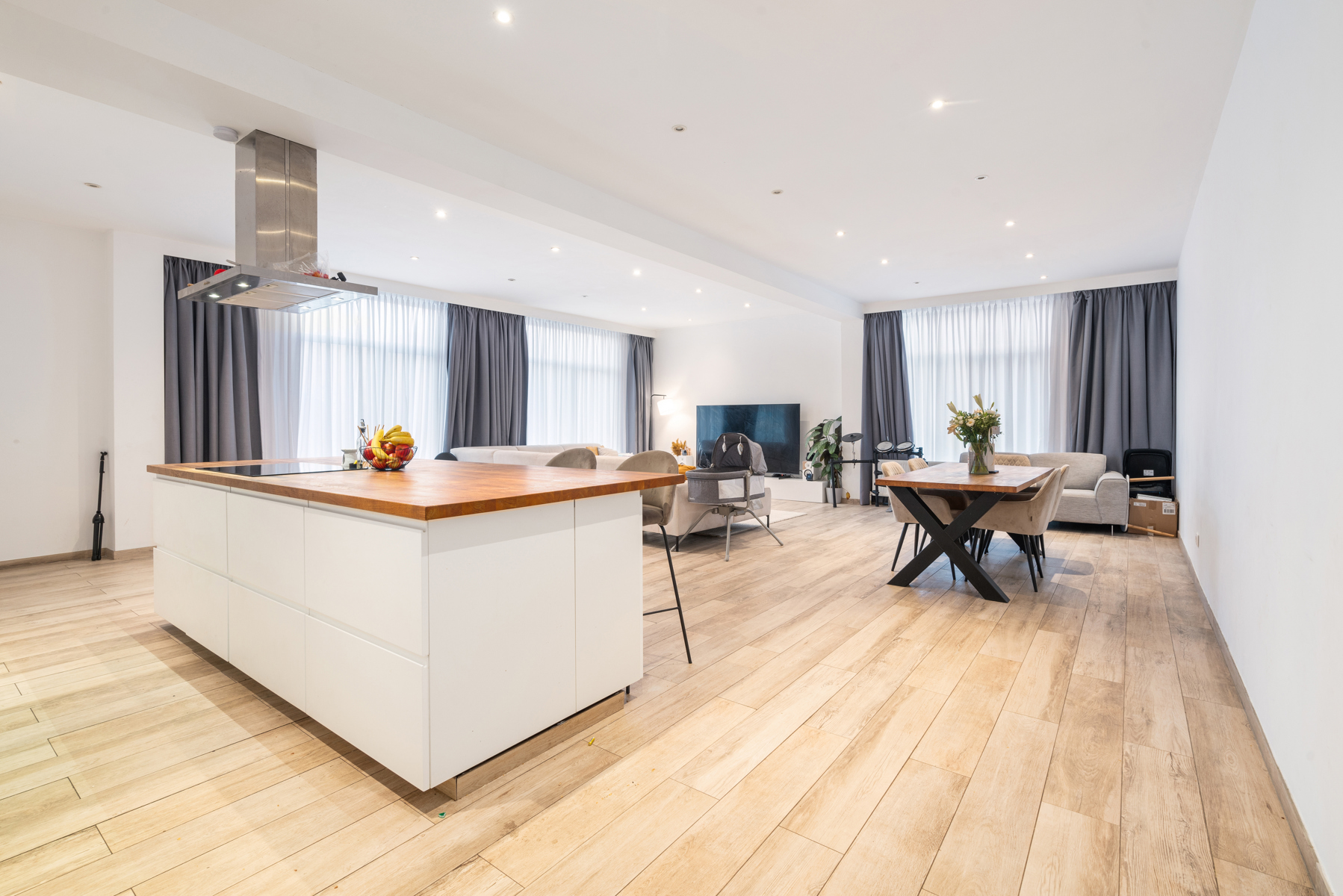 Uitzonderlijk duplex appartement van 220m² met 3 slaapkamers. - foto 2