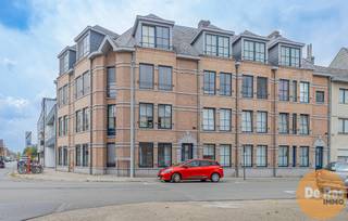 EERSTE BEZOEKDAG ZATERDAG 23/08 VAN 10U TOT 12U (enkel op afspraak!)WETTEREN - Dit instapklaar appartement vindt u op een uitstekende locatie in het...