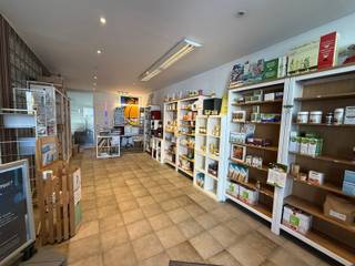 Commercial à louer à Tielt