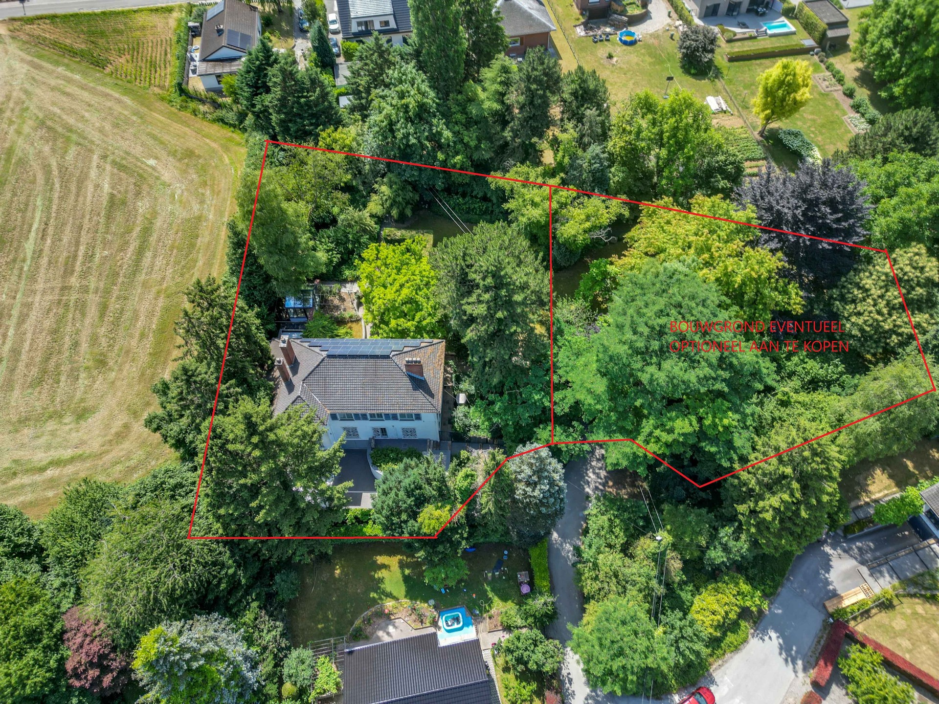 EXCLUSIEVE VILLA IN DOODLOPENDE STRAAT - foto 3