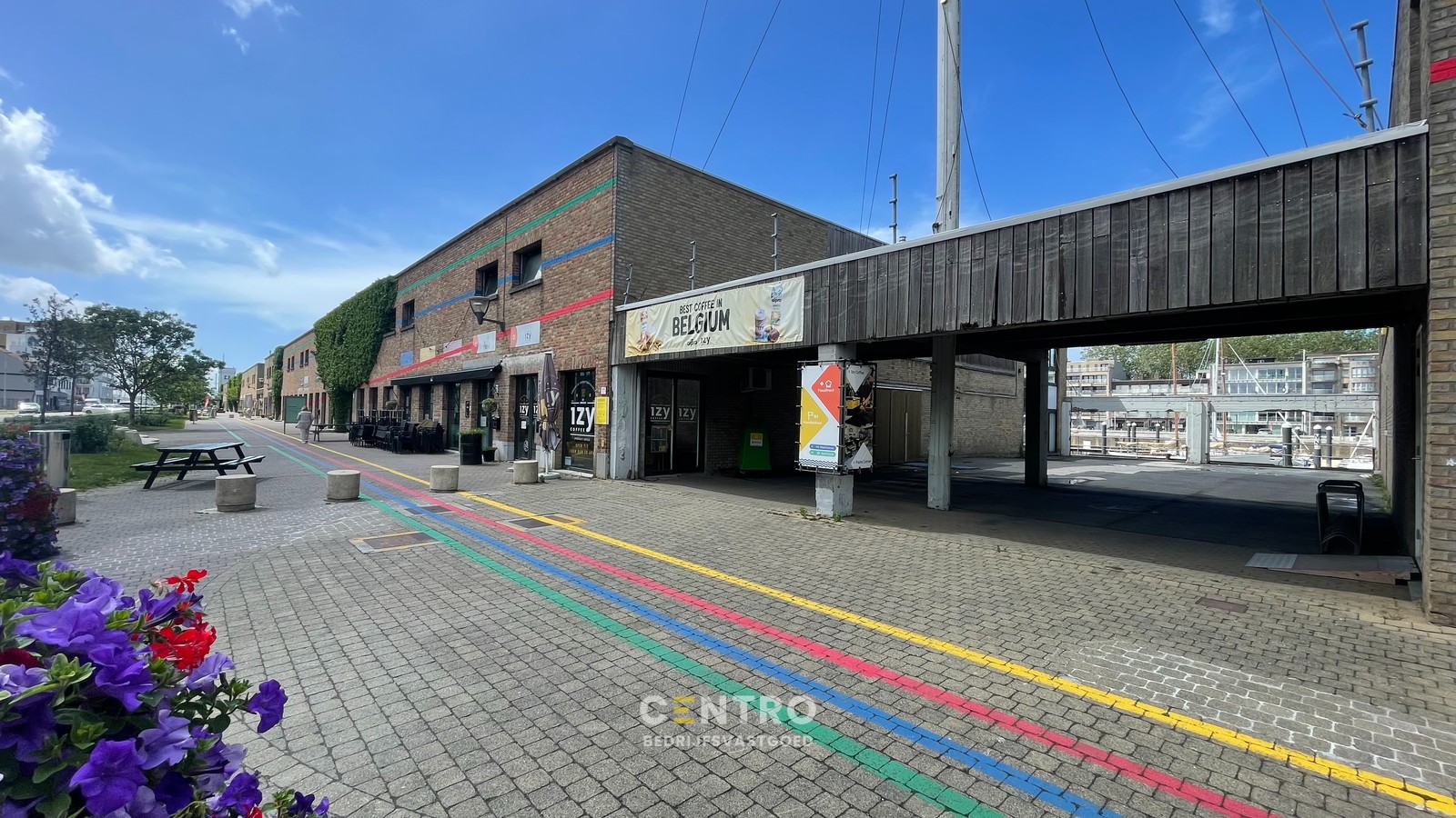 Ruim casco handelsruimte met zicht op de jachthaven van Zeebrugge - foto 5