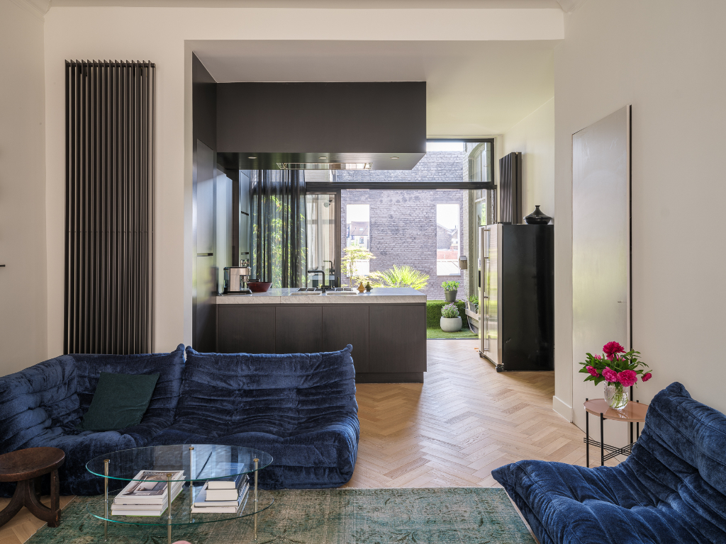 Bijzondere ‘Fin de siècle’ herenwoning, rustig gelegen nabij Dok-Noord. - photo 1