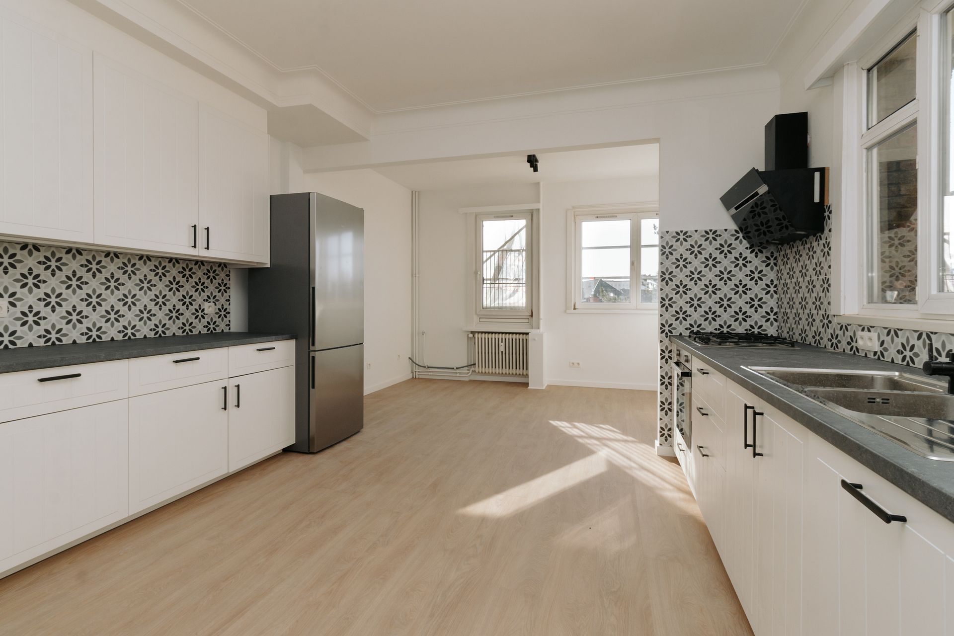 Ruim appartement van 170 m² met zicht op het Stadspark! - foto 3