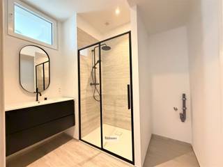 Gerenoveerd appartement in een stijlvol modernistisch gebouw van 1954 gelegen nabij Park Spoor Noord en het Eilandje. Dit ruim appartement gelegen op...