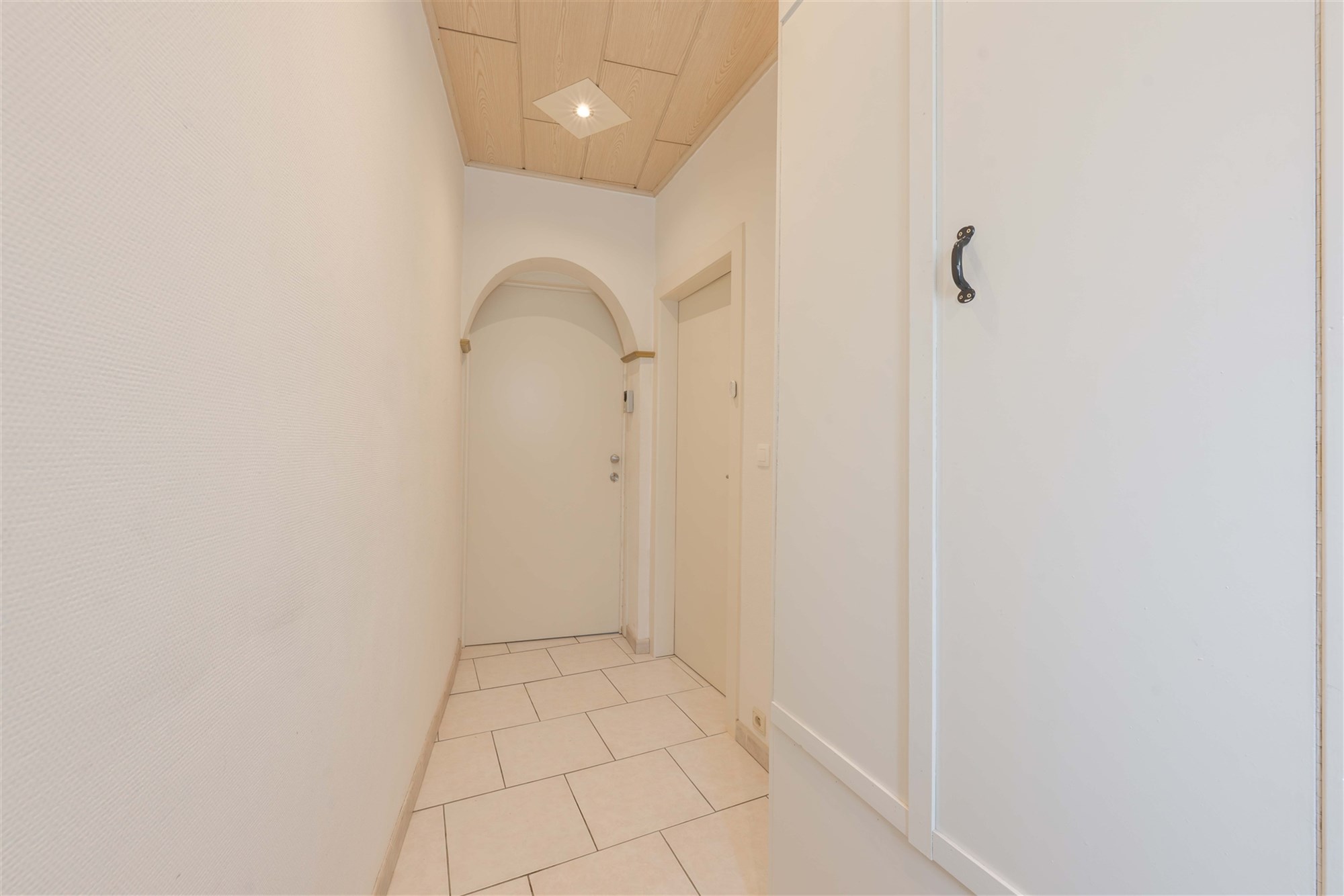 Gelijkvloers appartement met 2 slps en tuin - foto 5