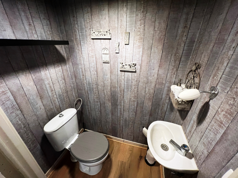 ✨ Te Huur: Gezellige Duplex met Zalig Overdekt Terras! ✨ te huur via EXPERT-IMMO - foto 4