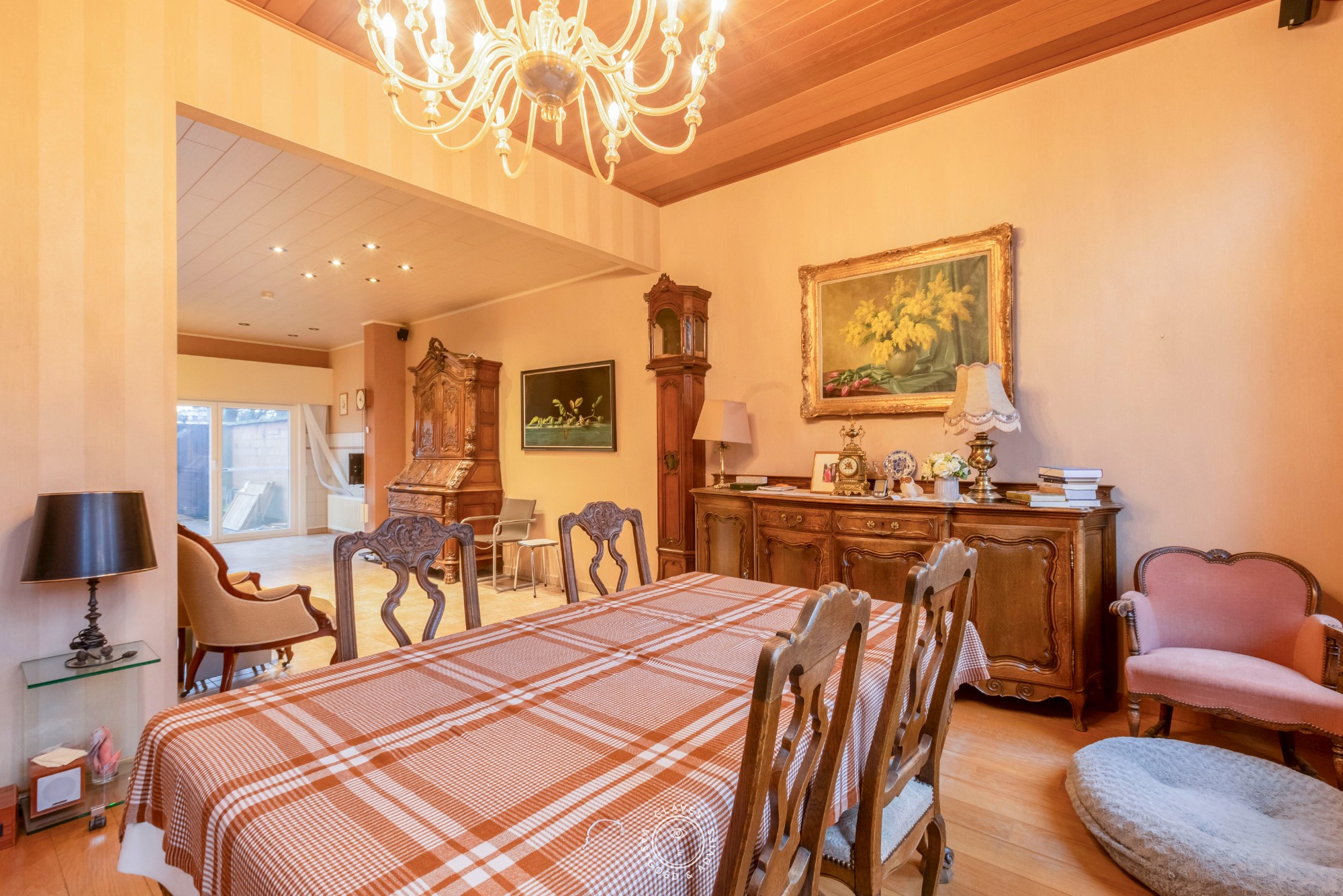 Karaktervol duplexappartement boordevol authenticiteit op toplocatie - foto 4