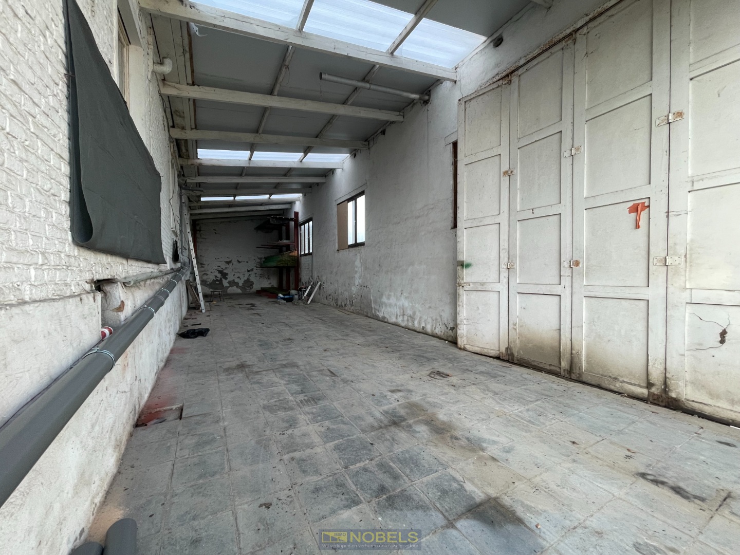 Te huur, magazijn van 80m² gelegen te Mater (Oudenaarde) - photo 2